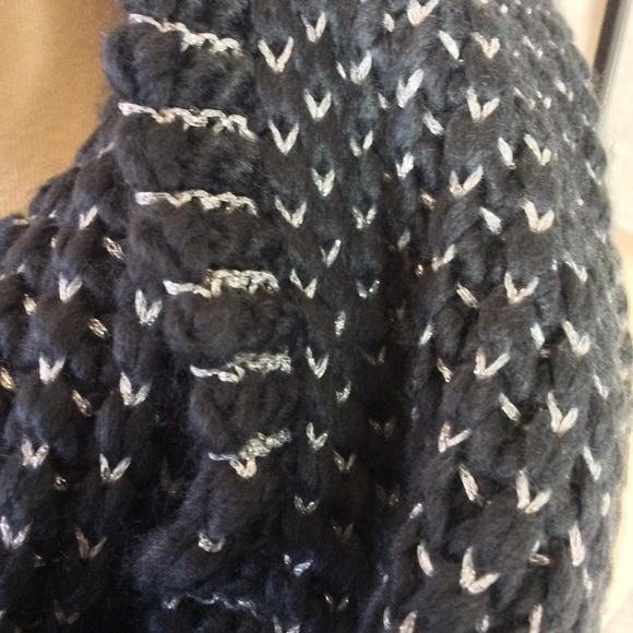 Target Black & Silver Infinity Scarf! - Picture 2 of 4